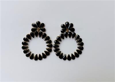 Black Color Ear Rings